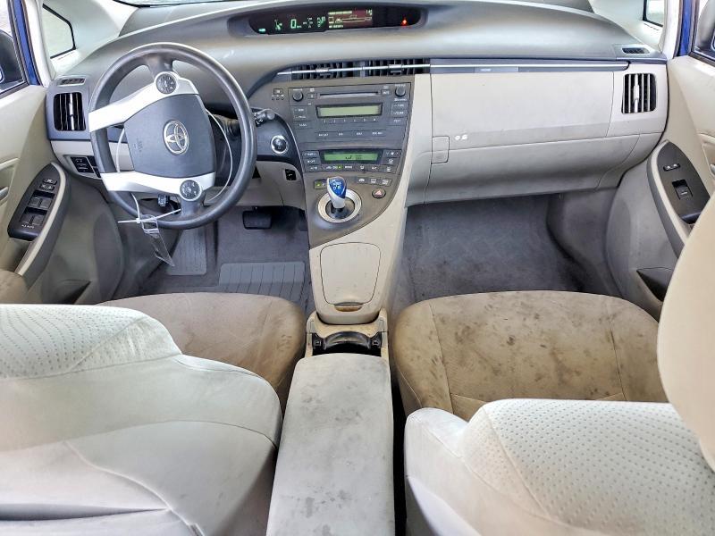 2010 Toyota Prius ii