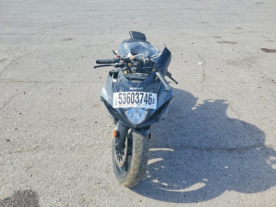2025 Suzuki GSX-R750