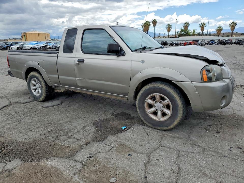 2003 Nissan Frontier King cab xe
