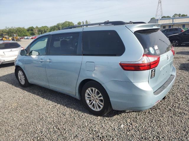 2015 Toyota Sienna xle 8-passenger