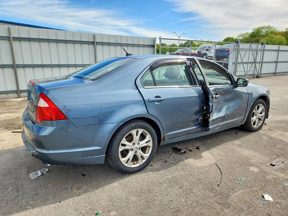 2012 Ford Fusion se