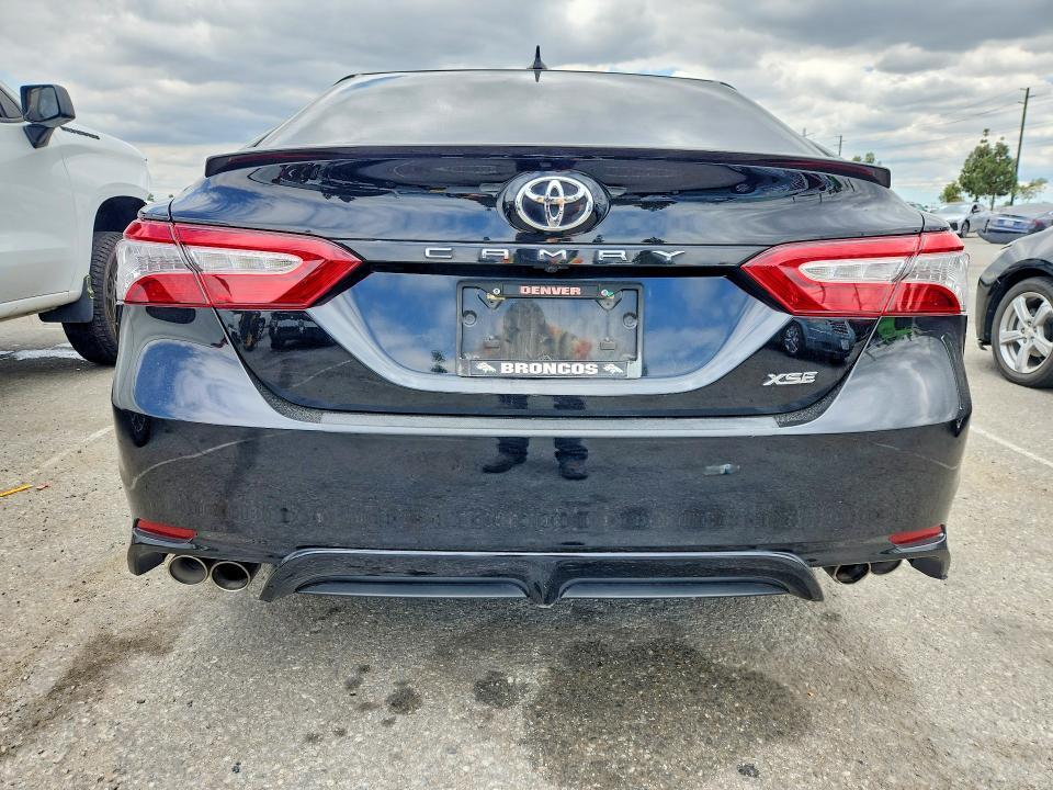 2020 Toyota Camry xse