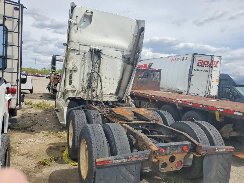2007 Freightliner Columbia 120 Semi Truck