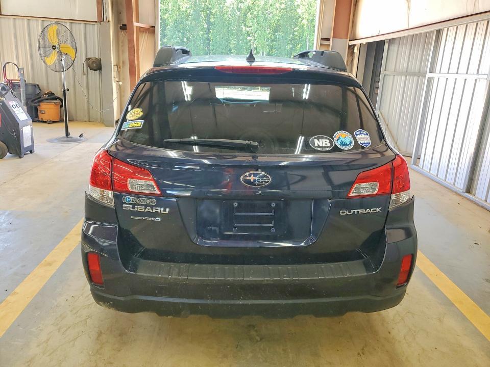 2013 Subaru Outback 2.5i Limited