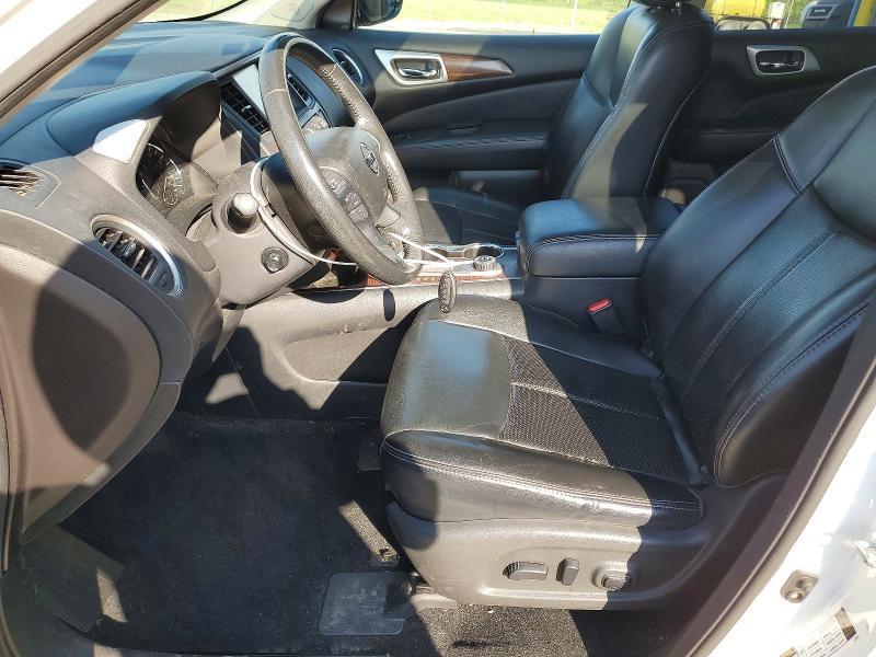 2017 Nissan Pathfinder Platinum