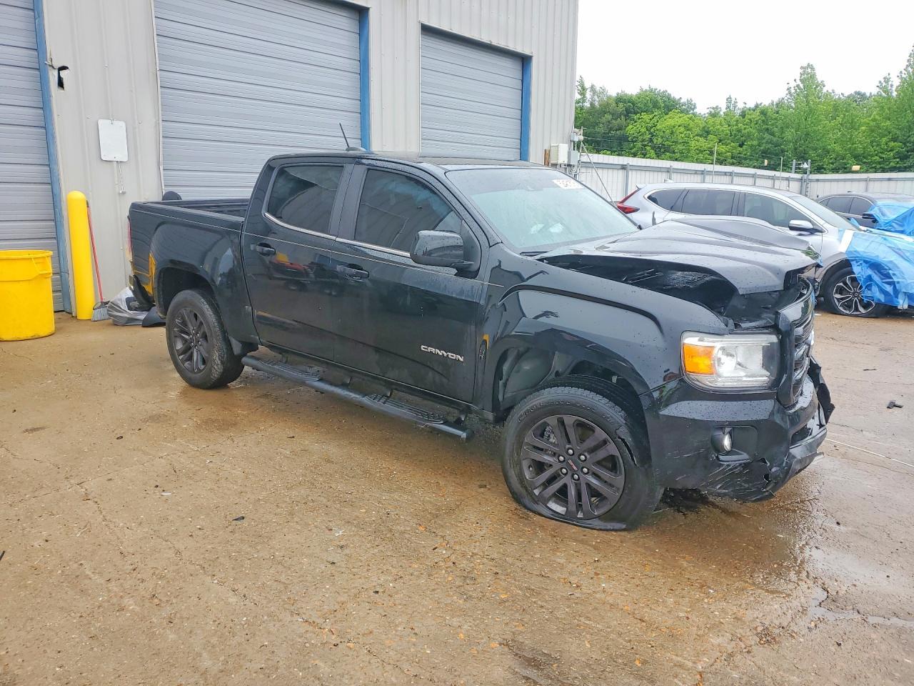 2020 GMC Canyon SLE