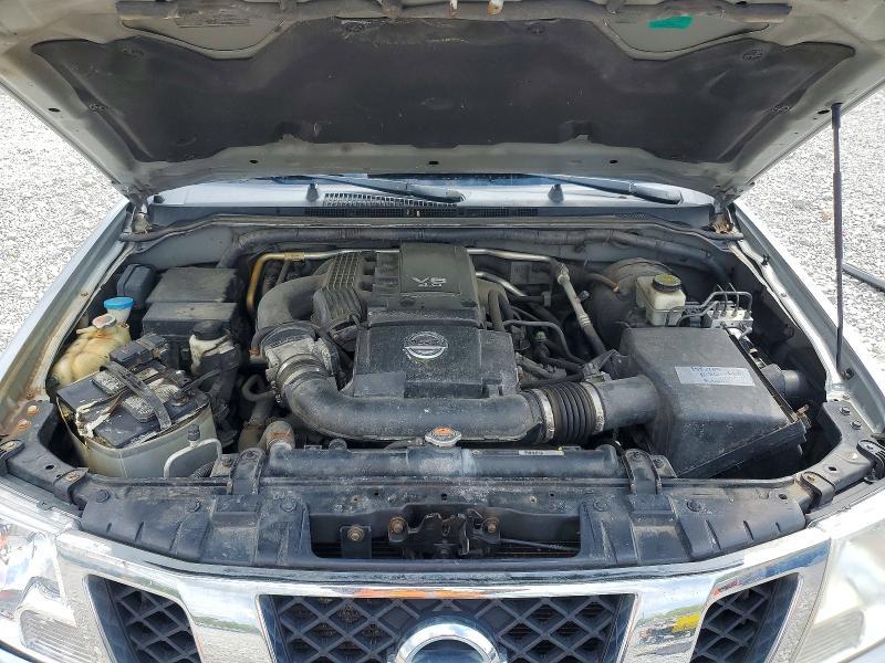 2013 Niss Frontier S