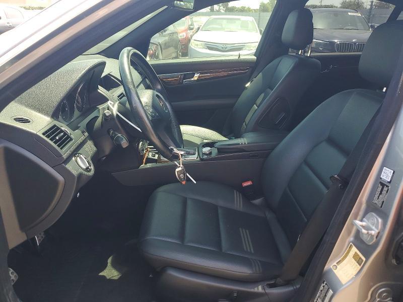 2010 Mercedes-Benz C300