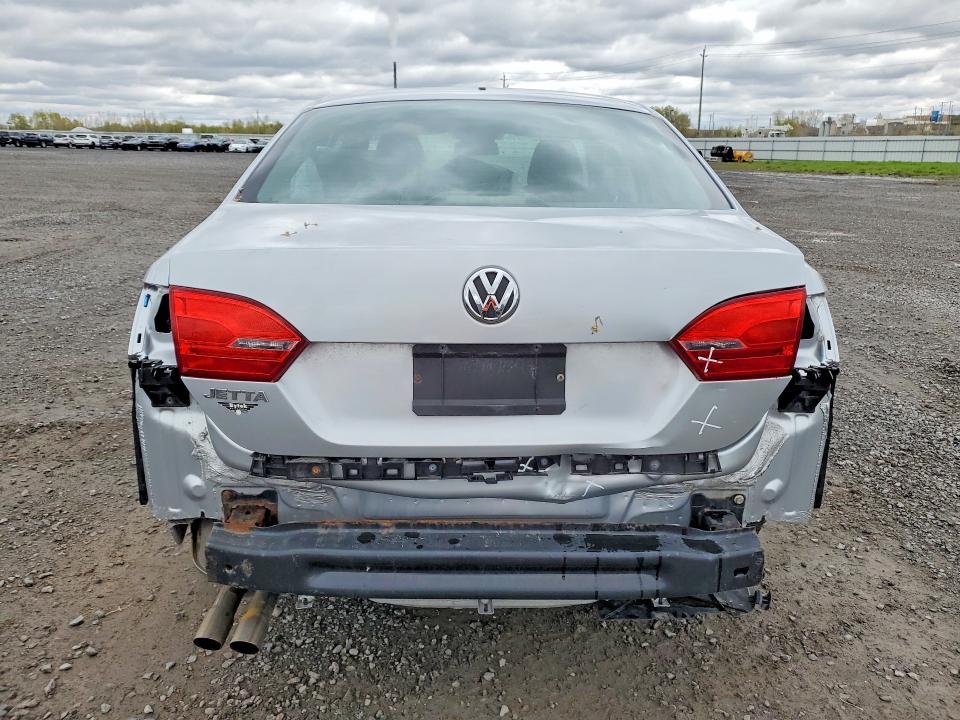 2014 Volkswagen Jetta Base