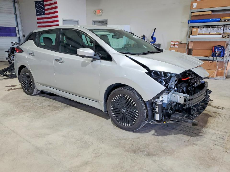 2025 Nissan Leaf sv Plus