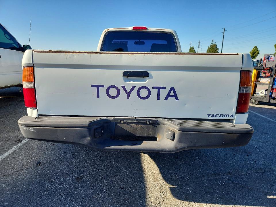 1995 Toyota Tacoma Base