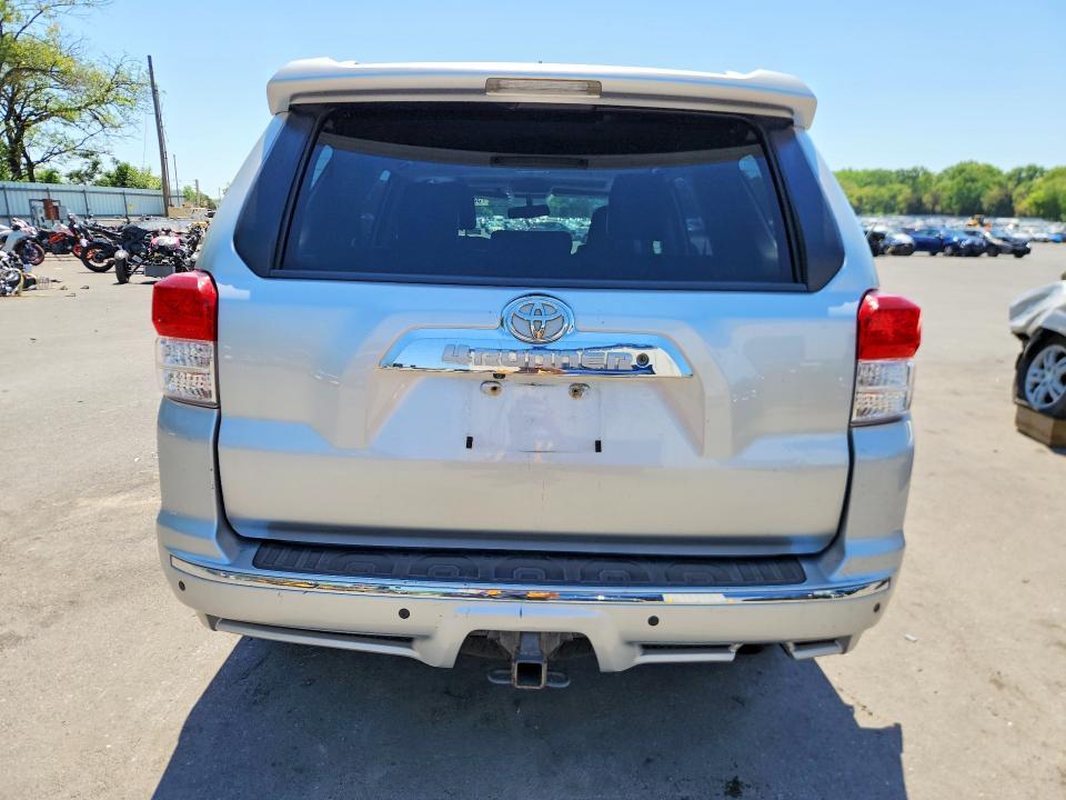 2012 Toyota 4runner SR5