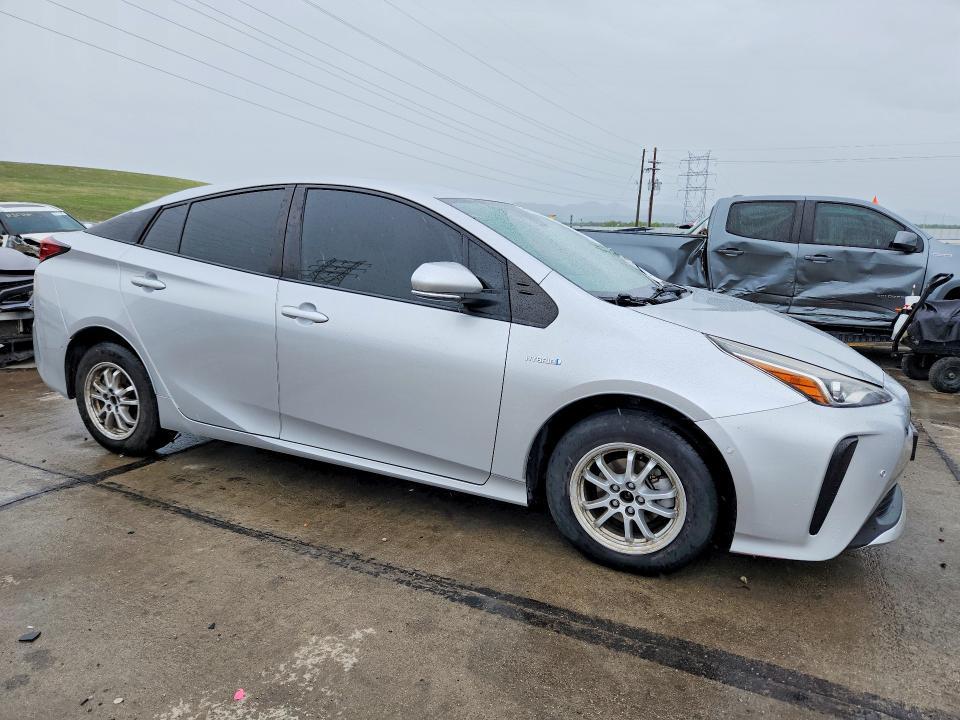 2022 Toyota Prius le