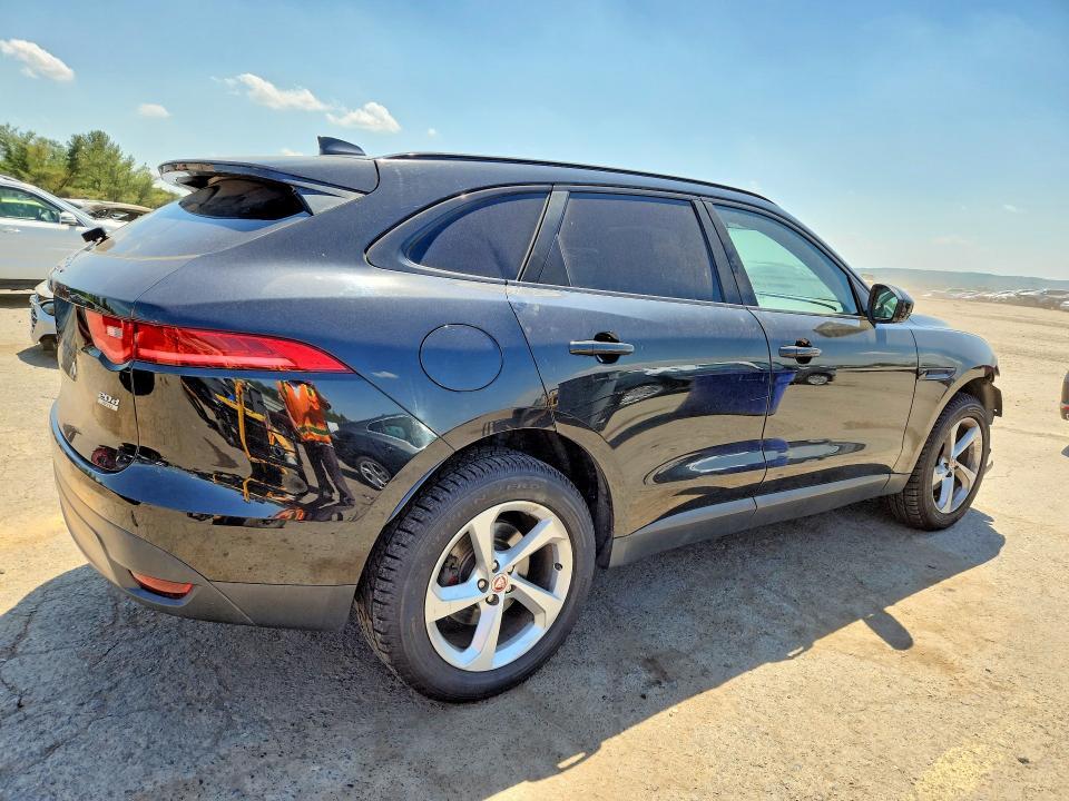 2017 Jaguar F-pace Premium