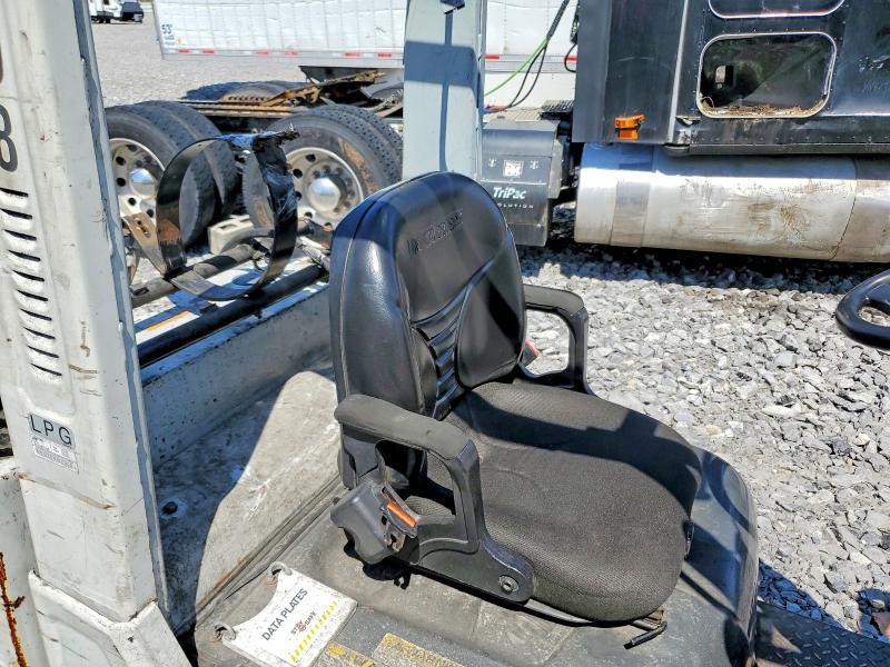 2016 Unicariers 2016 Unicarriers Forklift
