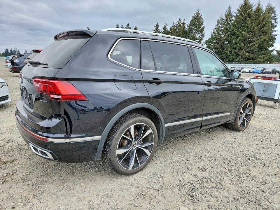 2022 Volkswagen Tiguan sel R-line