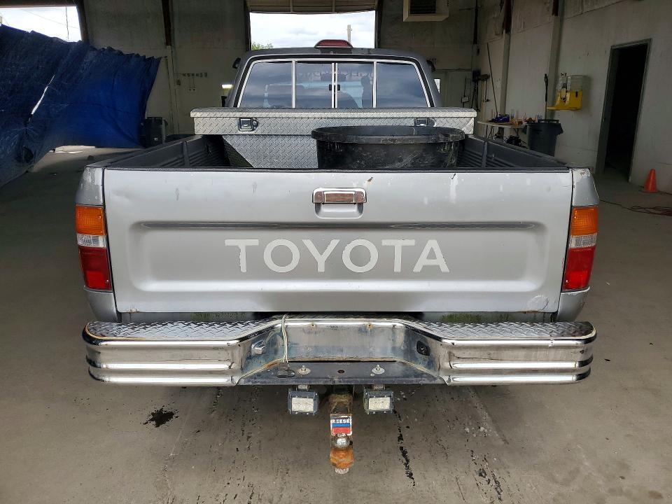 1994 Toyota Pickup DX