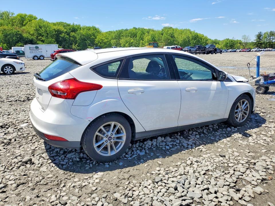 2016 Ford Focus se
