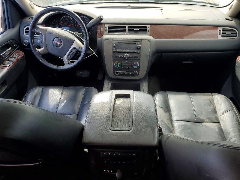 2010 GMC Yukon xl K1500 slt