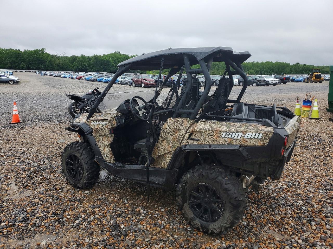 2014 Can-Am Commander Utility Vehicle
