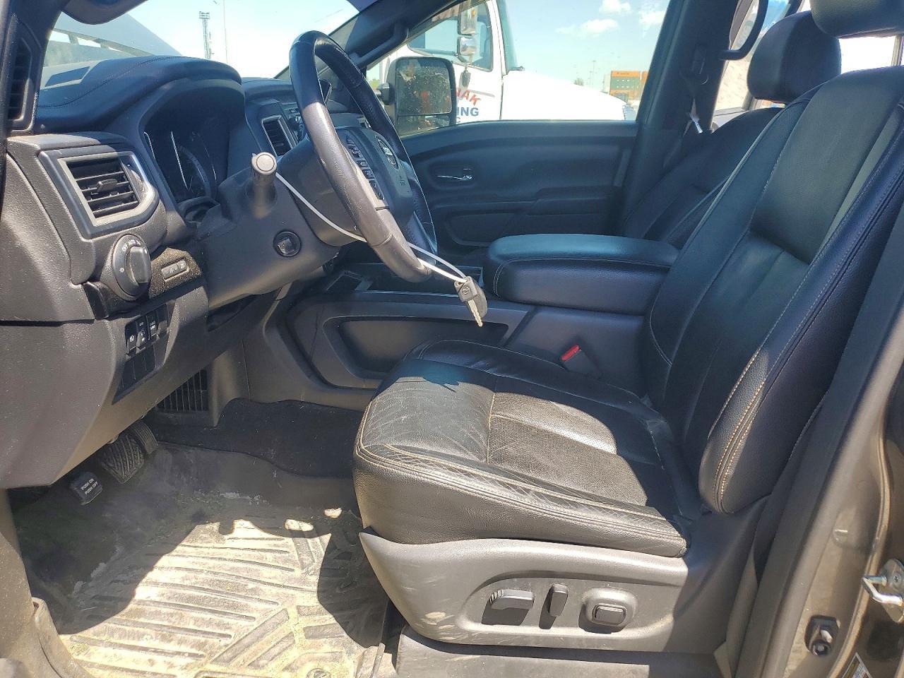 2019 Nissan Titan XD SL