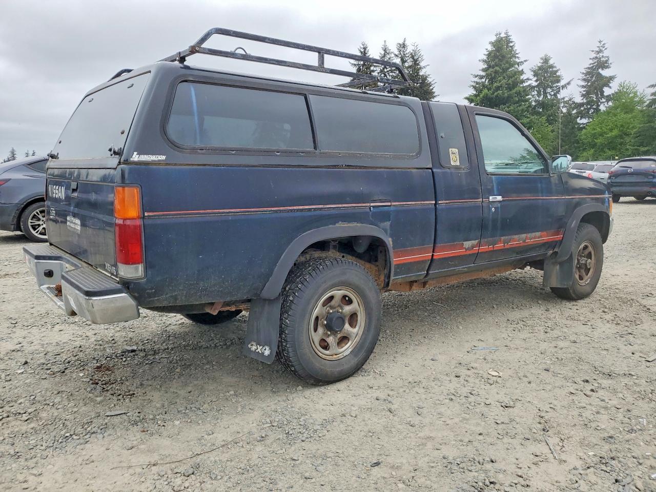 1995 Nissan Truck XE V6
