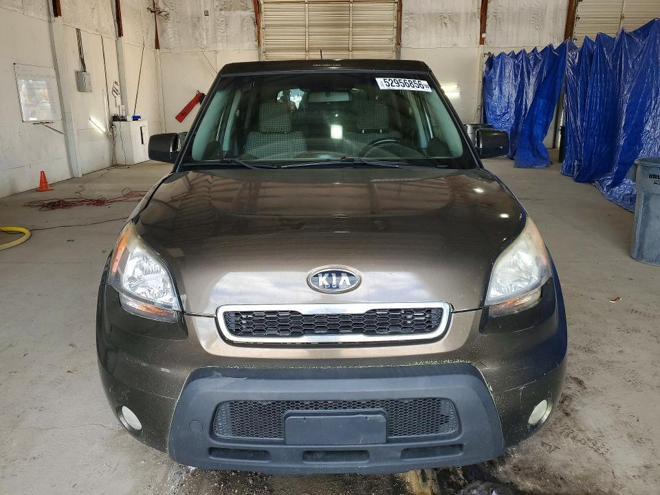 2010 KIA Soul +