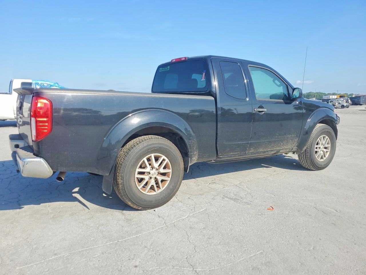 2014 Nissan Frontier s