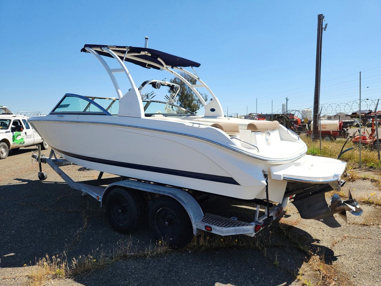 2016 Cobalt Boat