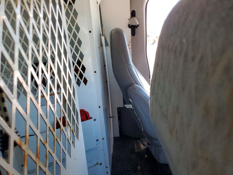 2005 Ford E150 Delivery van