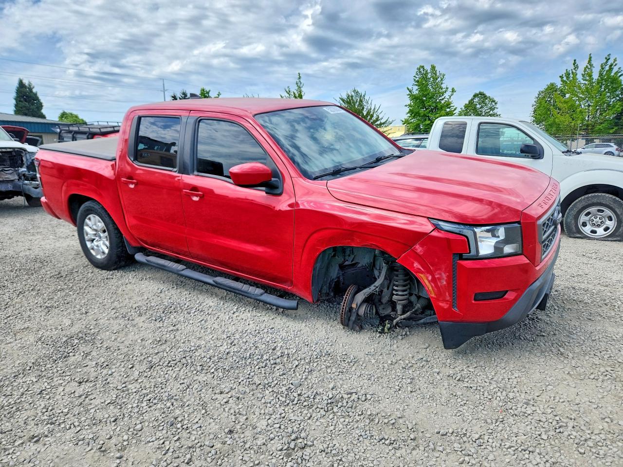 2022 Nissan Frontier SV