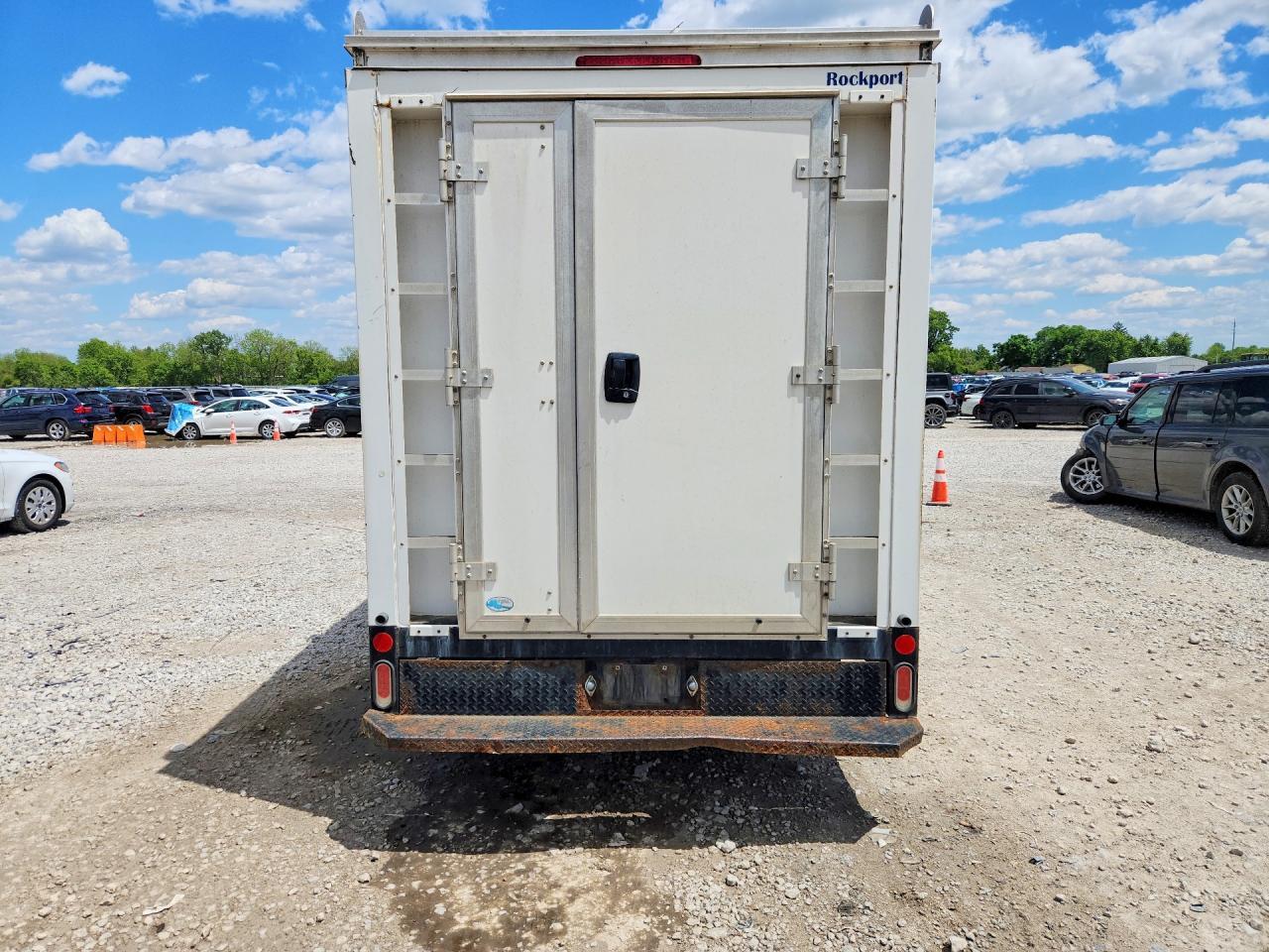 2021 Ford E350 Delivery Truck
