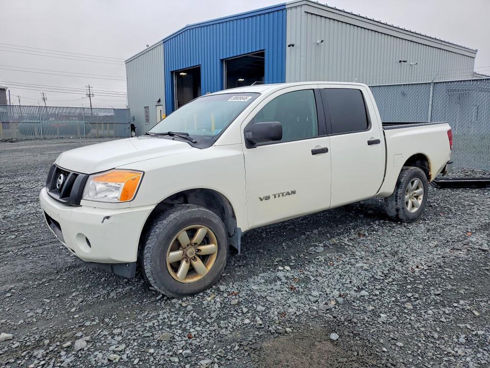 2014 Nissan Titan S