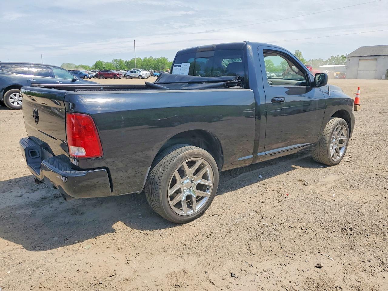 2012 Dodge Ram 1500 st
