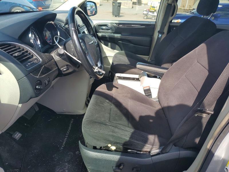 2011 Chrysler Town & Country Touring