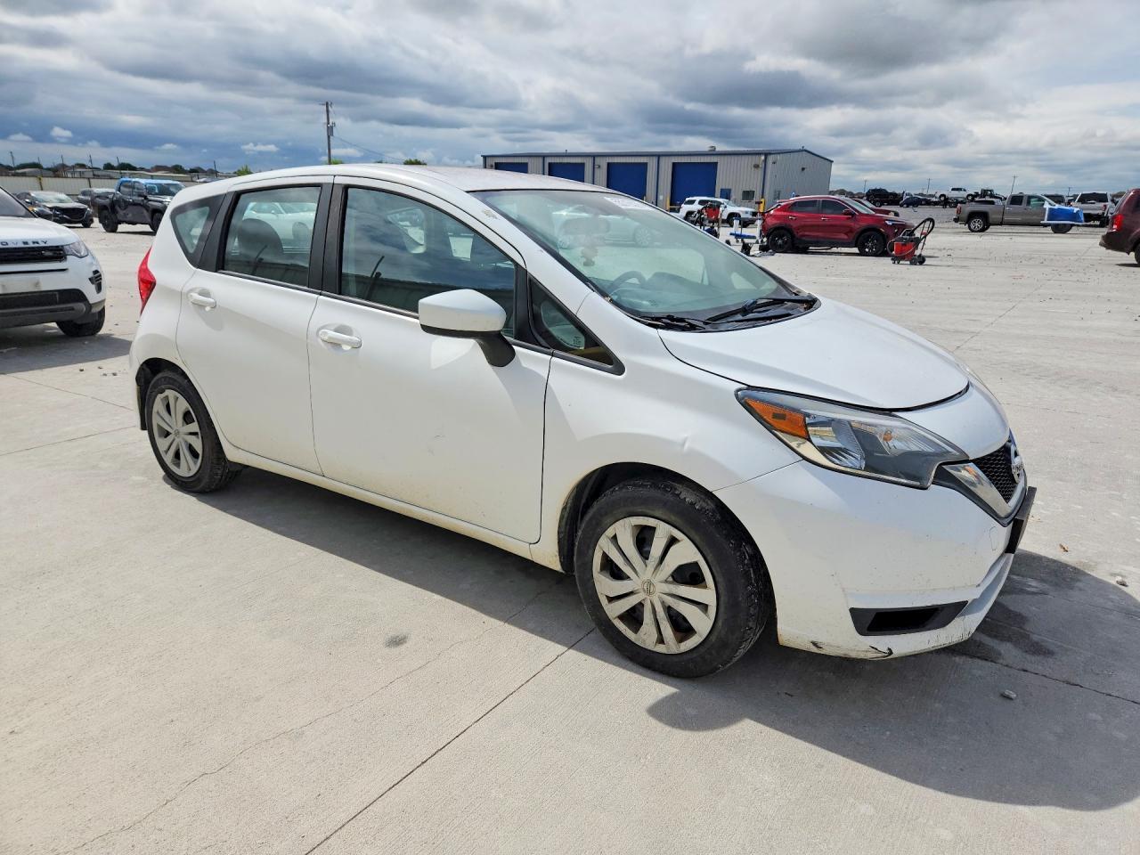 2017 Nissan Versa Note sv