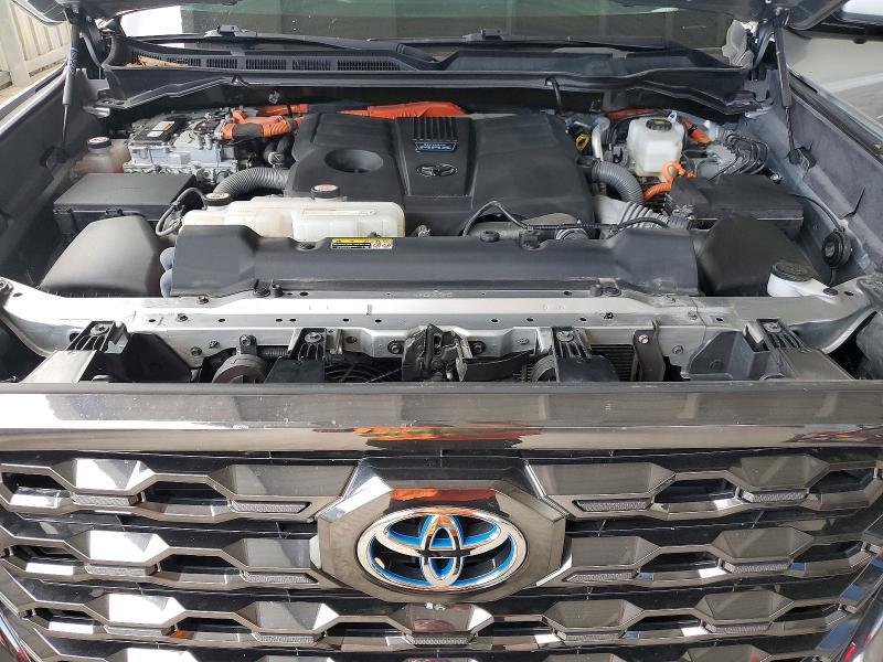 2022 Toyota Tundra Platinum HV