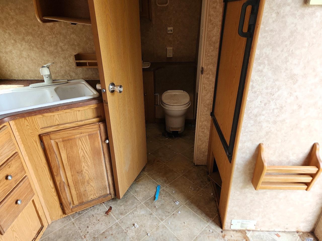 2006 Skyline Trident Camper