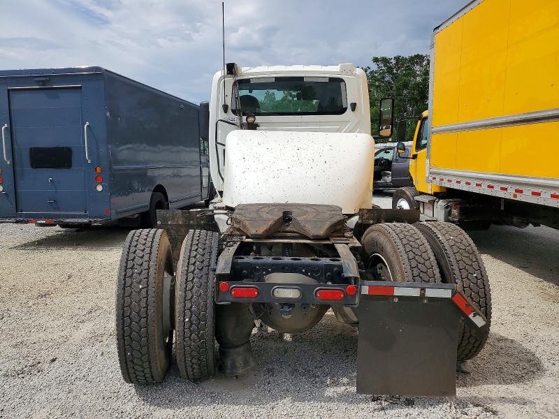 2022 International Lt625 Semi Truck