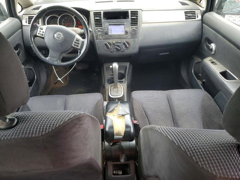 2011 Nissan Versa 1.8 s