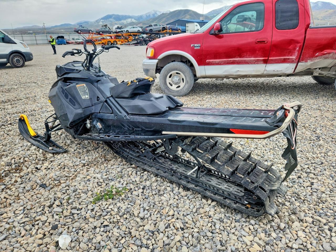 2021 Skidoo Summit 850