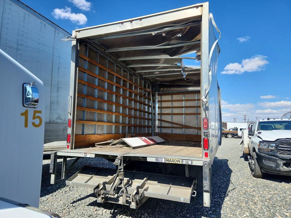2020 Isuzu NPR HD BOX Truck