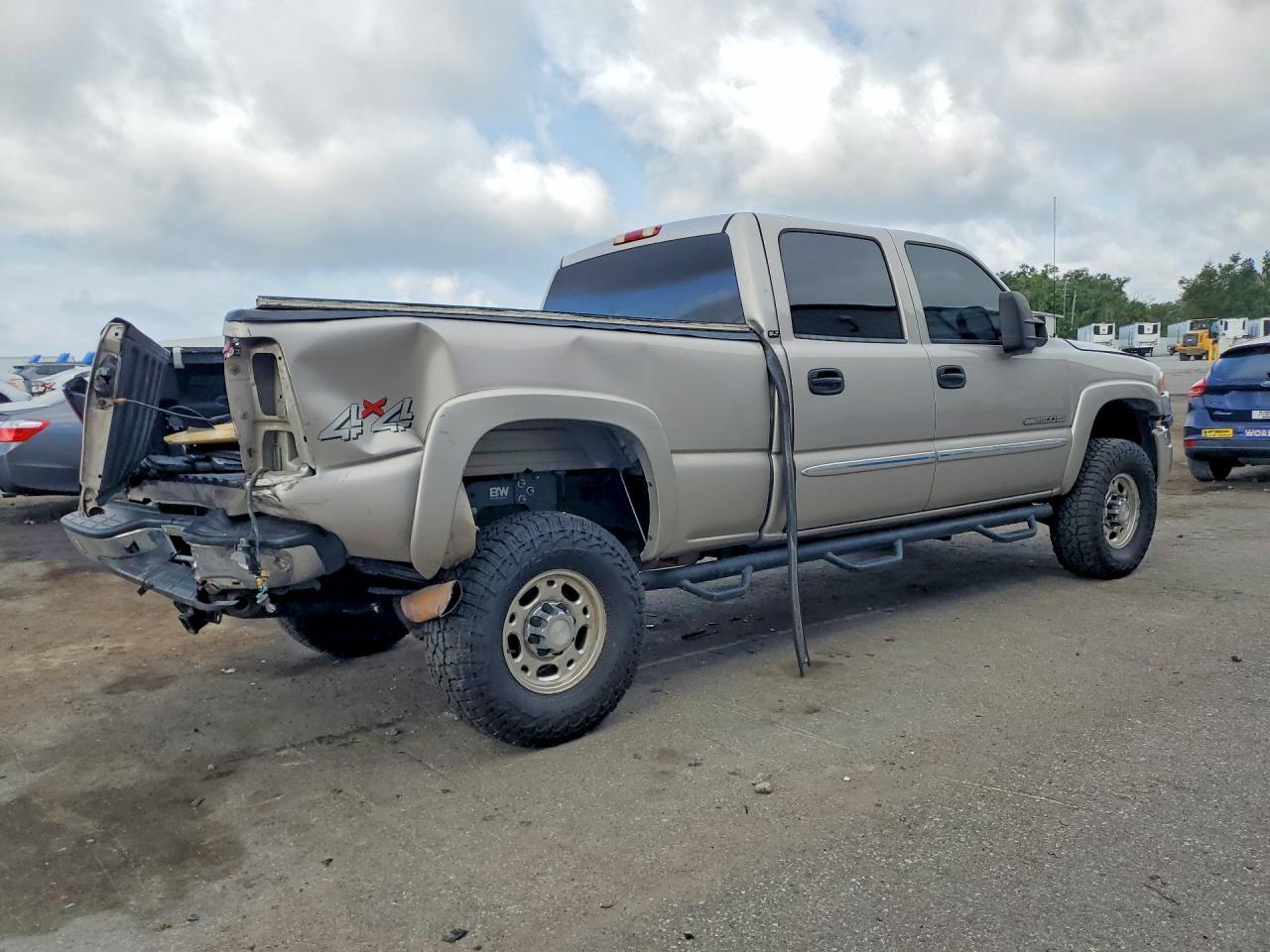 2005 GMC Sierra K2500 Heavy Duty