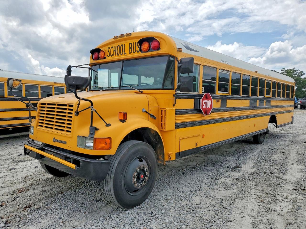 1997 International 3000 3800