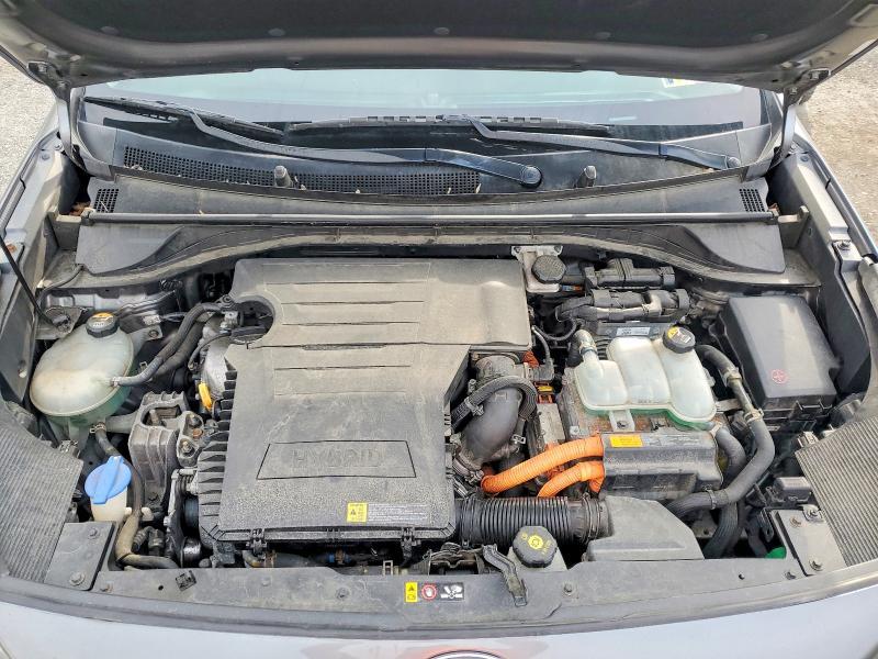 2017 KIA Niro lx