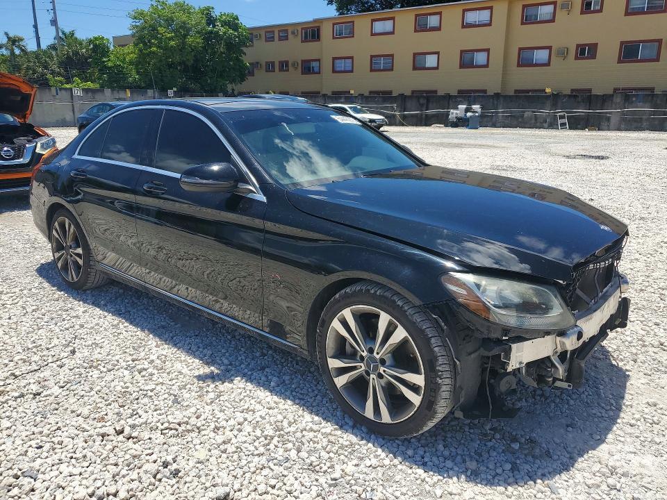 2016 Mercedes-Benz C300