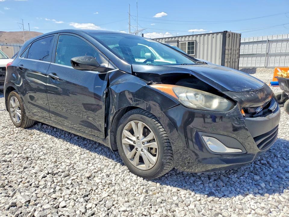 2013 Hyundai Elantra gt Base