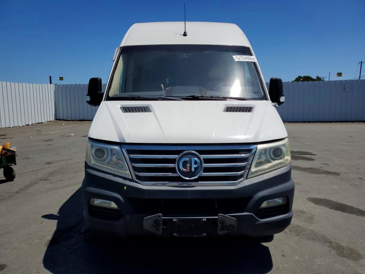 2018 Greenpower Motors EVC210 Passenger Bus