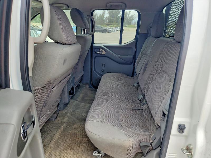 2016 Nissan Frontier S