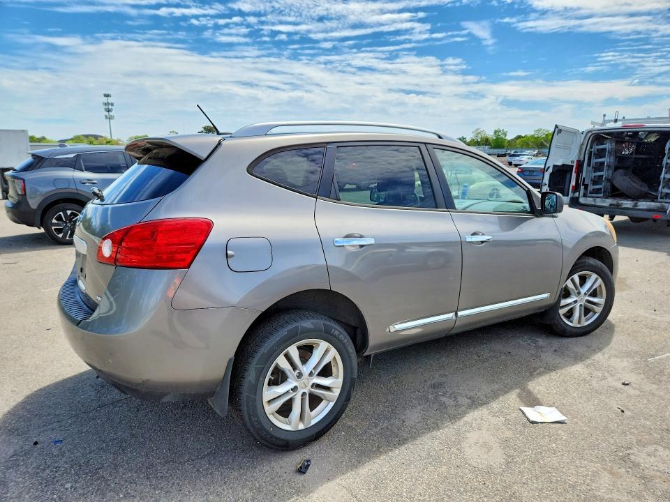 2015 Nissan Rogue Select s